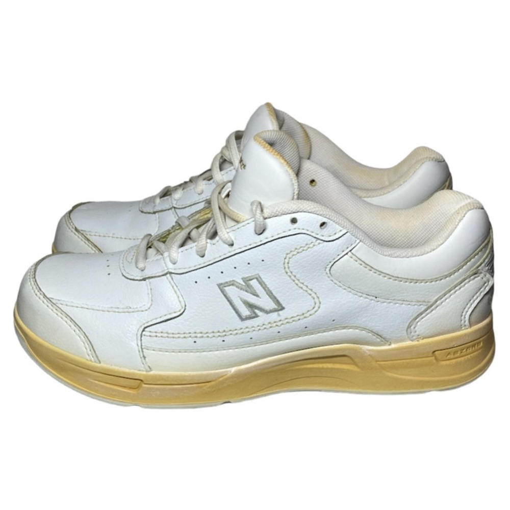 New Balance 576 Sneakers Women’s Size 9.5 D White Athletic Walking Shoes WW576WT